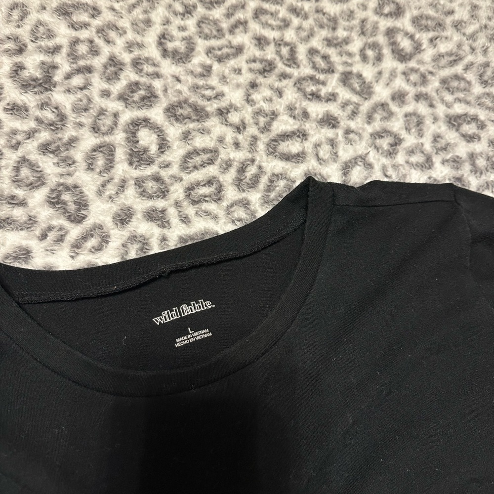 cropped tee - Picture 2 of 3